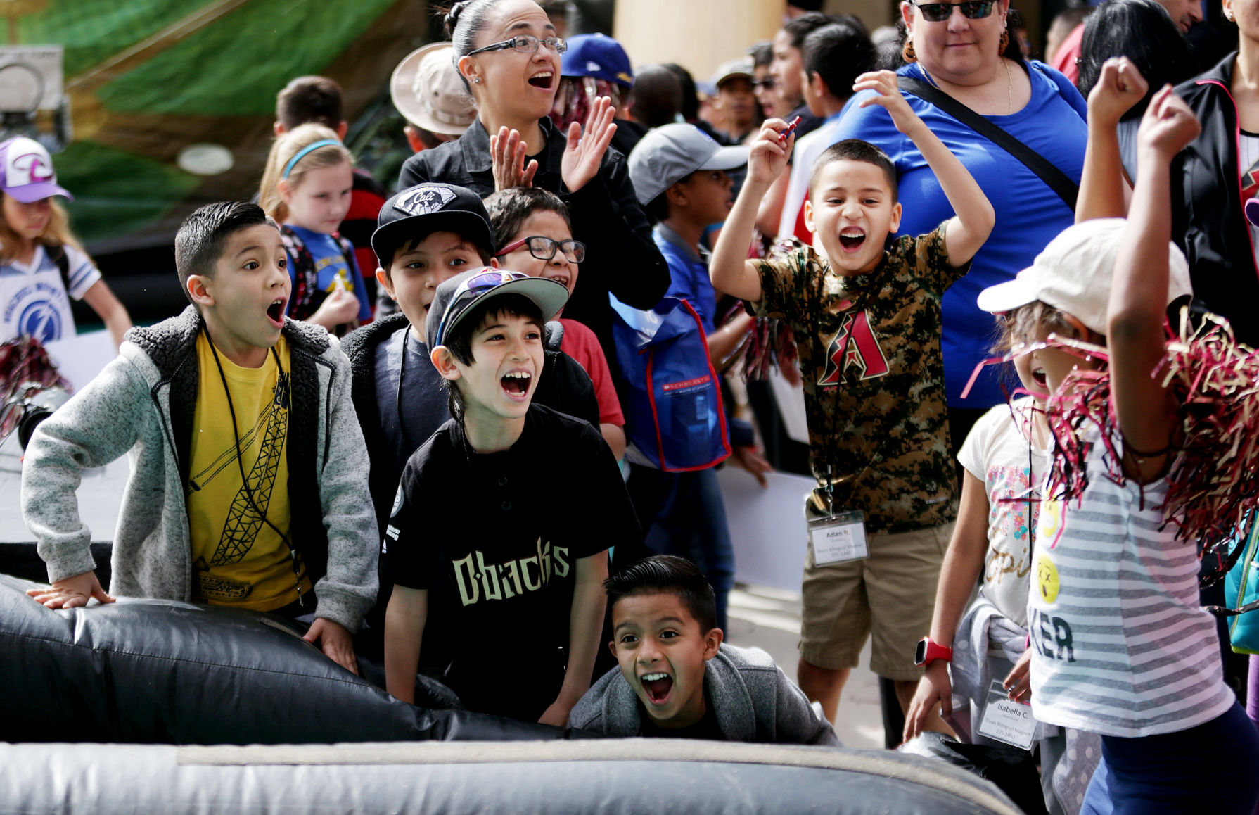 D-backs Field Trip Day for Tucson schoolchildren